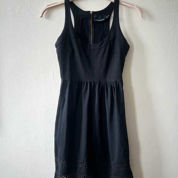 Cynthia Rowley | Black Pleated Halter Mini Dress | Size Large - Picture 2 of 5